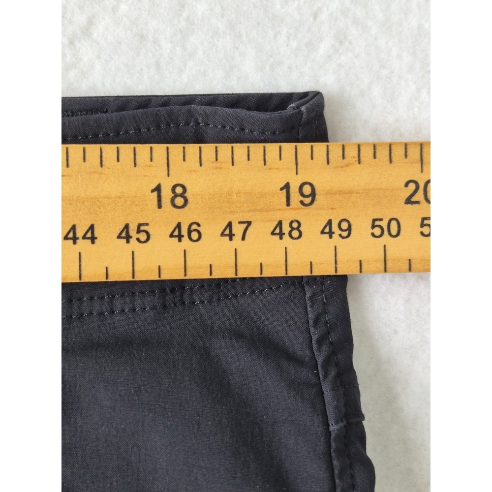 Under Armour HeatGear Golf Shorts Mens 38 Black Lightweight Performance Stretch - Picture 4 of 8